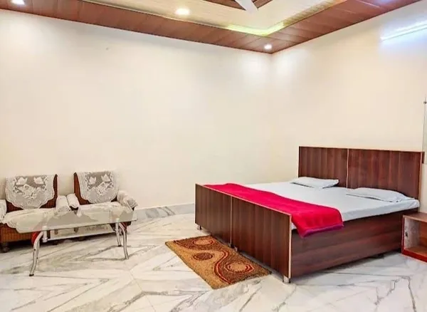 Group room at Shri Mahakaleshwar Bhakta Niwas